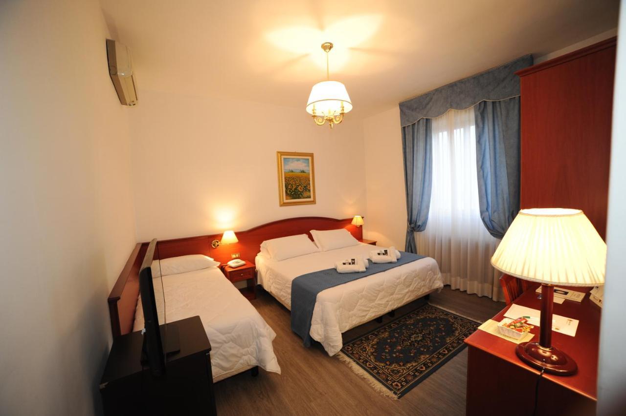Hotel Svevia 阿尔塔穆拉 外观 照片